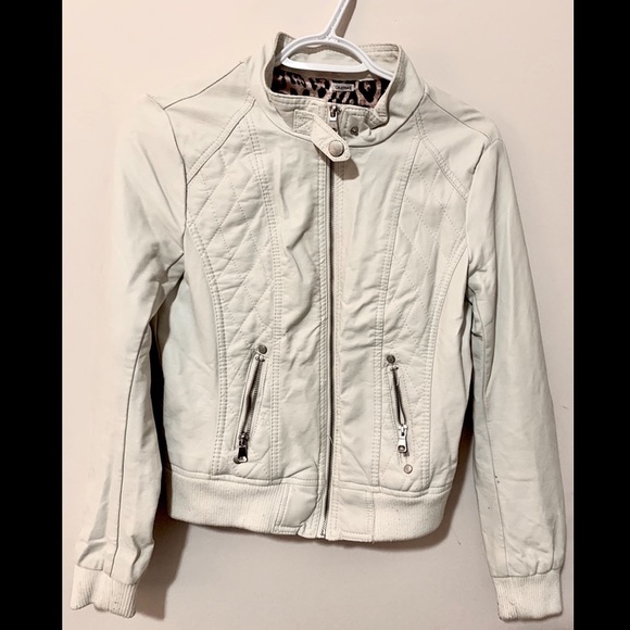 Off-white leather jacket - Picture 1 of 2